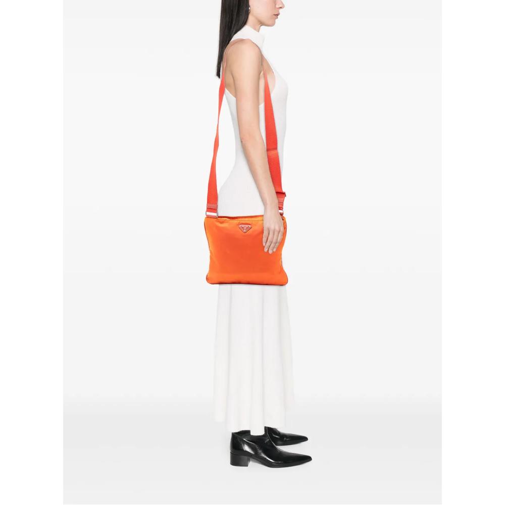 Сумка через плечо Tessuto Zip Top (2013-2025 годы) 2