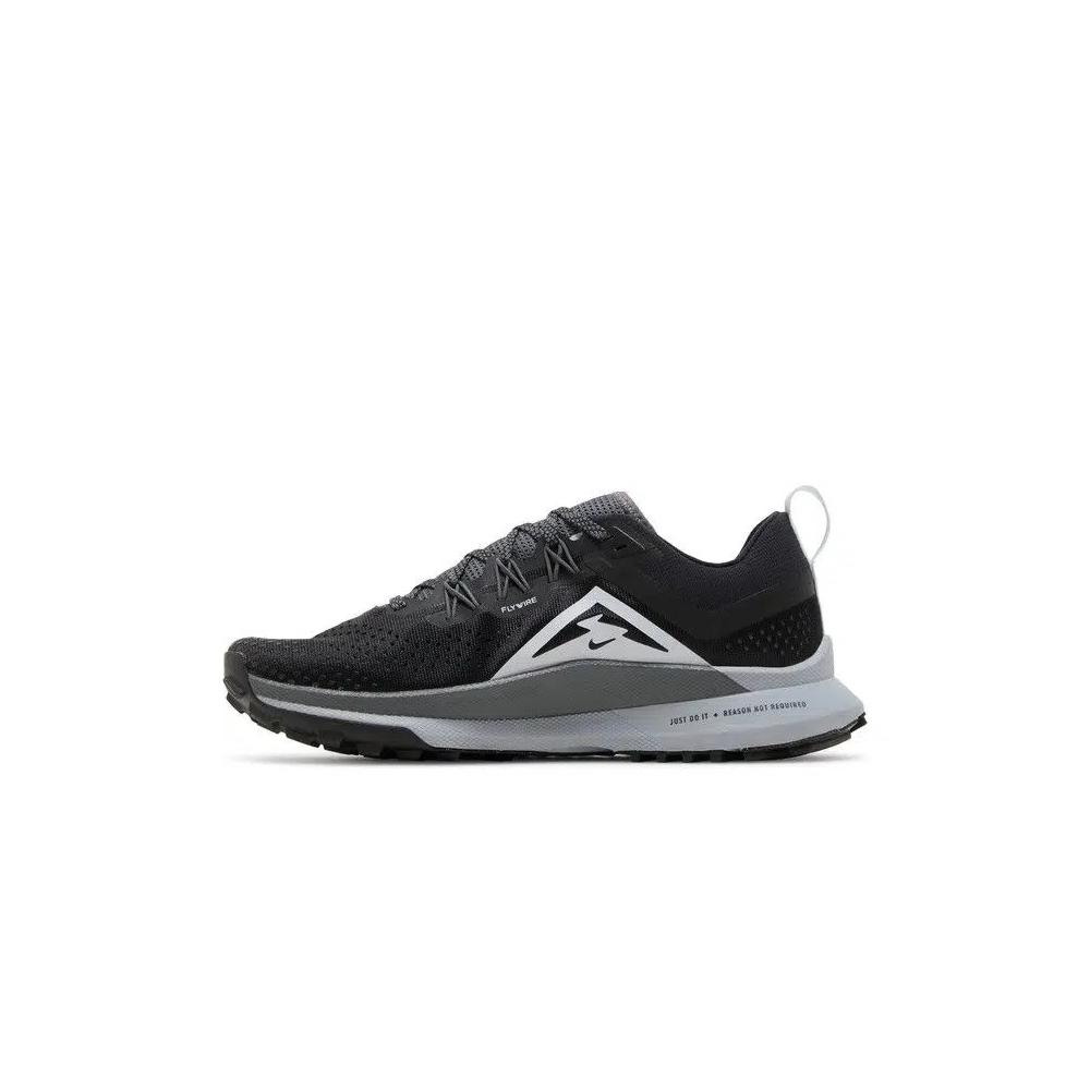 Кроссовки Nike Wmns React Pegasus Trail 4 'Black Dark Grey' 3