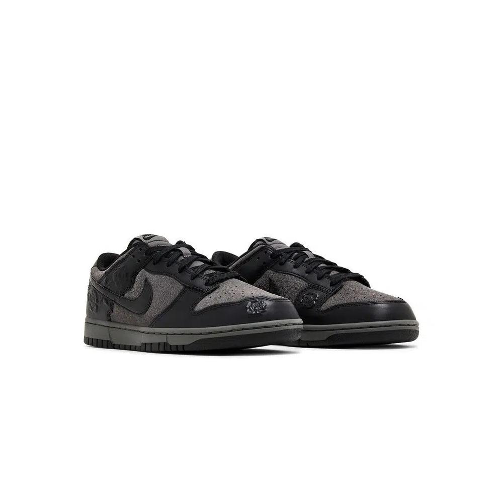 Кроссовки Nike Wmns Dunk Low 'Black Roses' 8