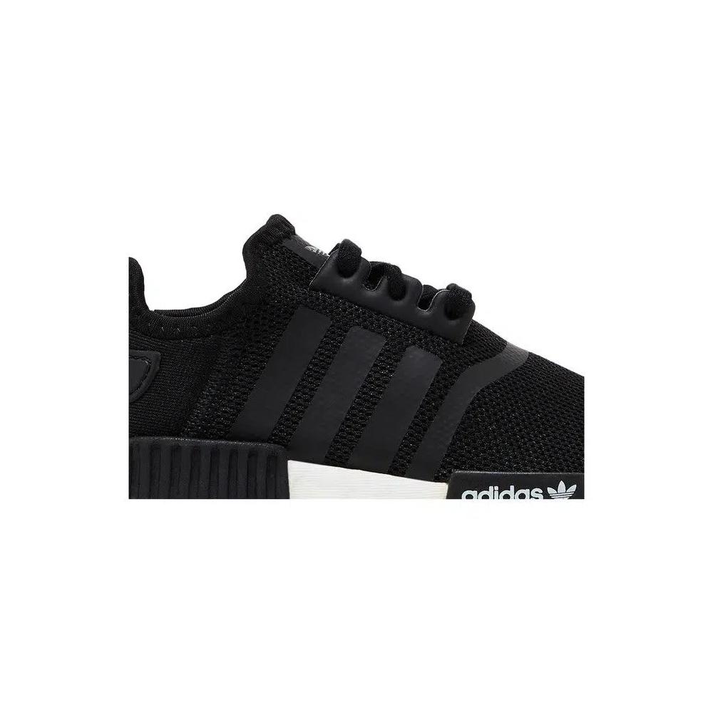 Кроссовки Adidas NMD_R1 J 'Black White' 2
