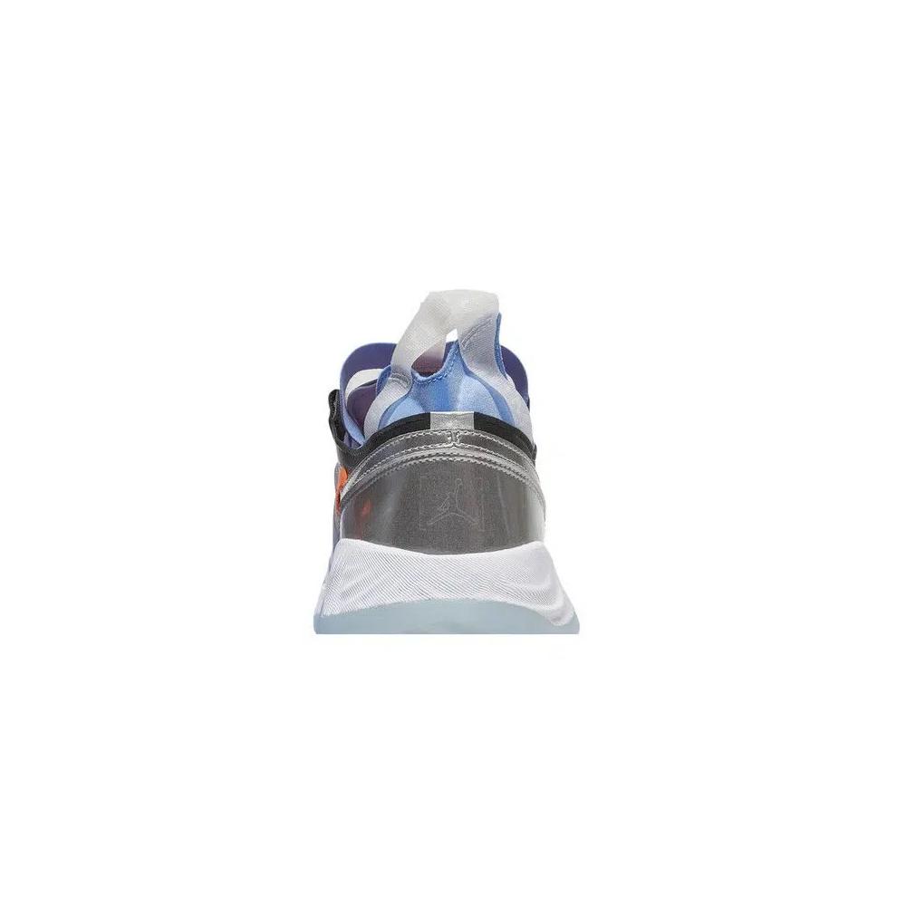 Стиль Air Jordan Delta Breathe 'Aluminum' 7