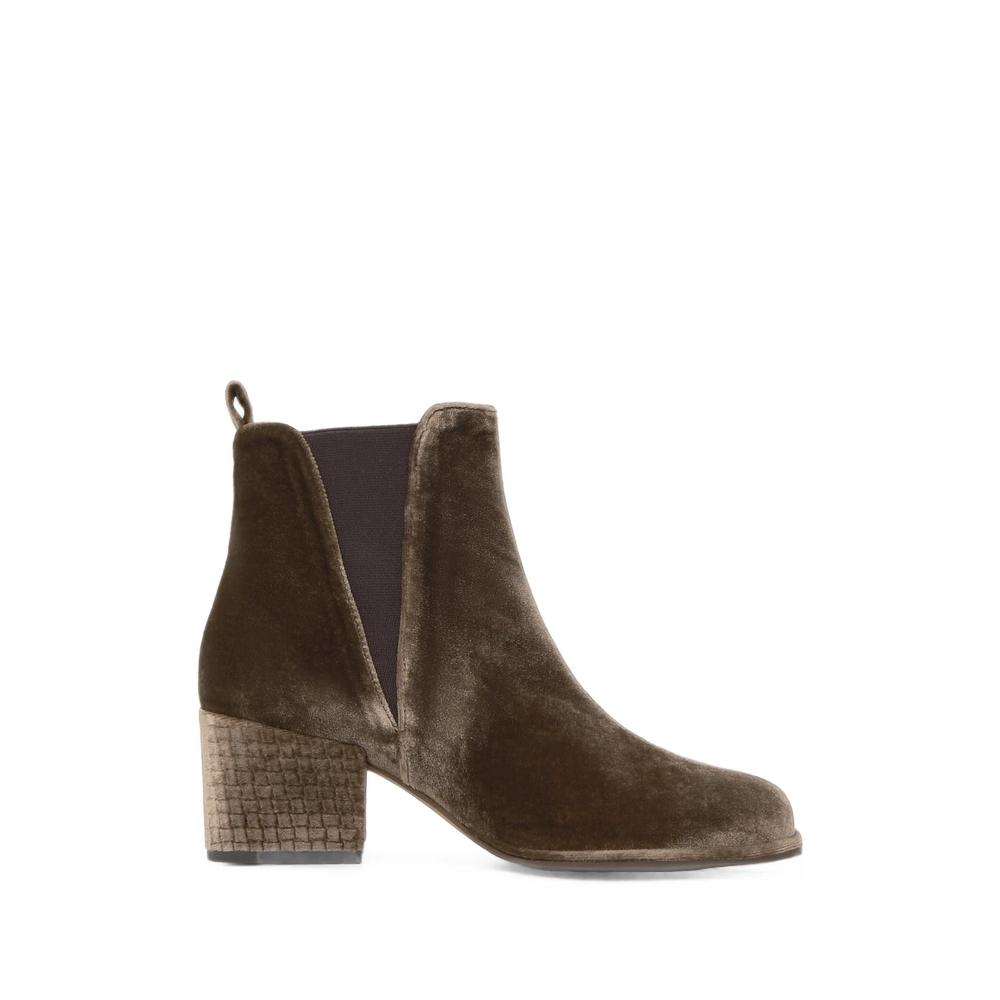 Neandra velvet ankle boots 1