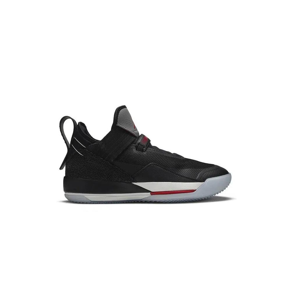 Кроссовки Air Jordan 33 SE 'Black Cement' 1