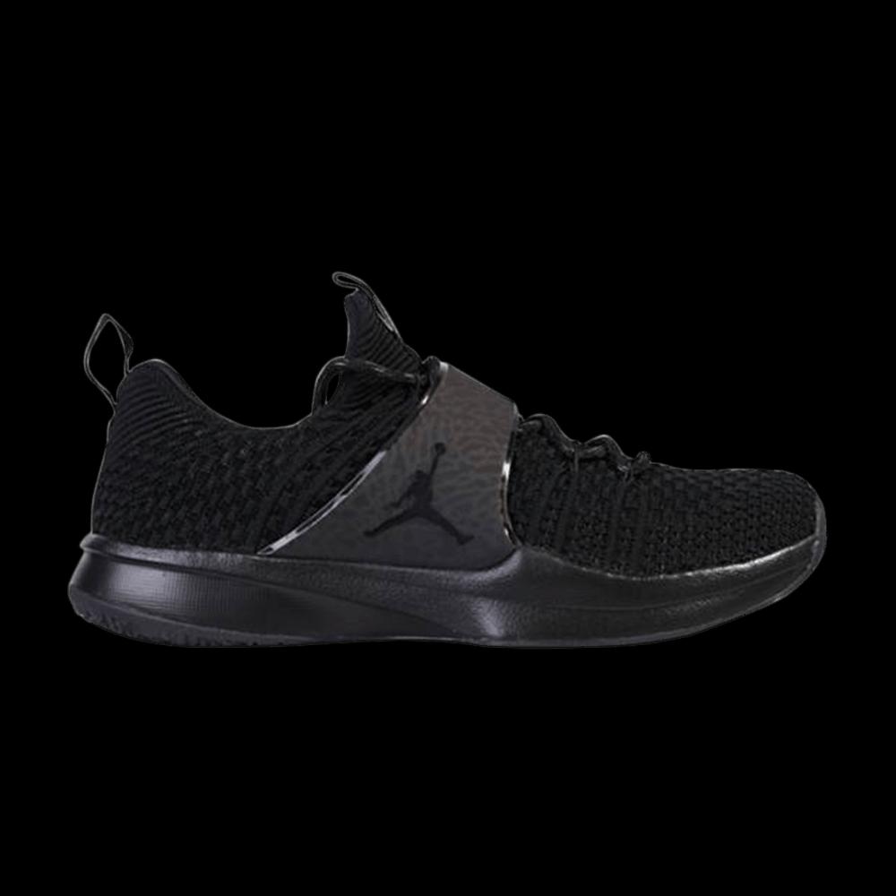 Кроссовки Air Jordan Trainer 2 Flyknit 'Triple Black' 1