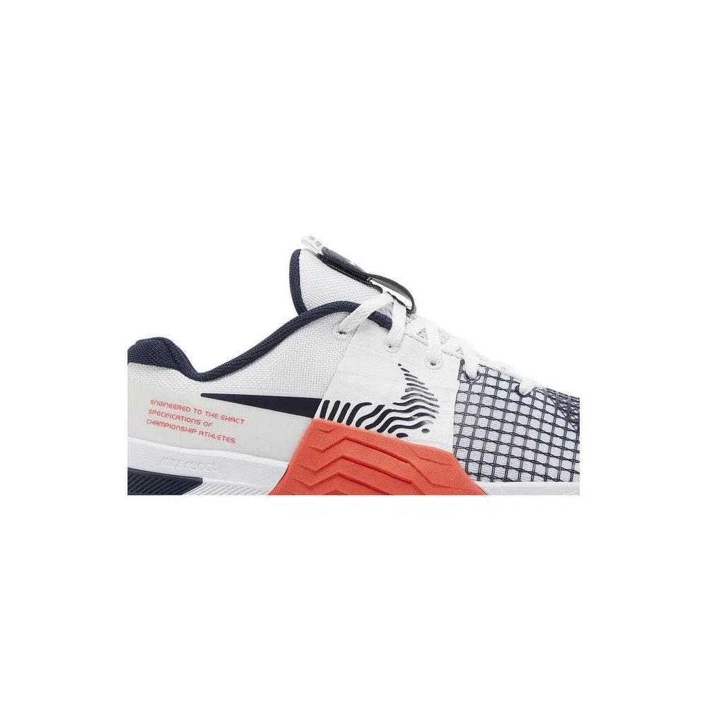 Кроссовки Nike Metcon 8 'White Crimson Obsidian' 2