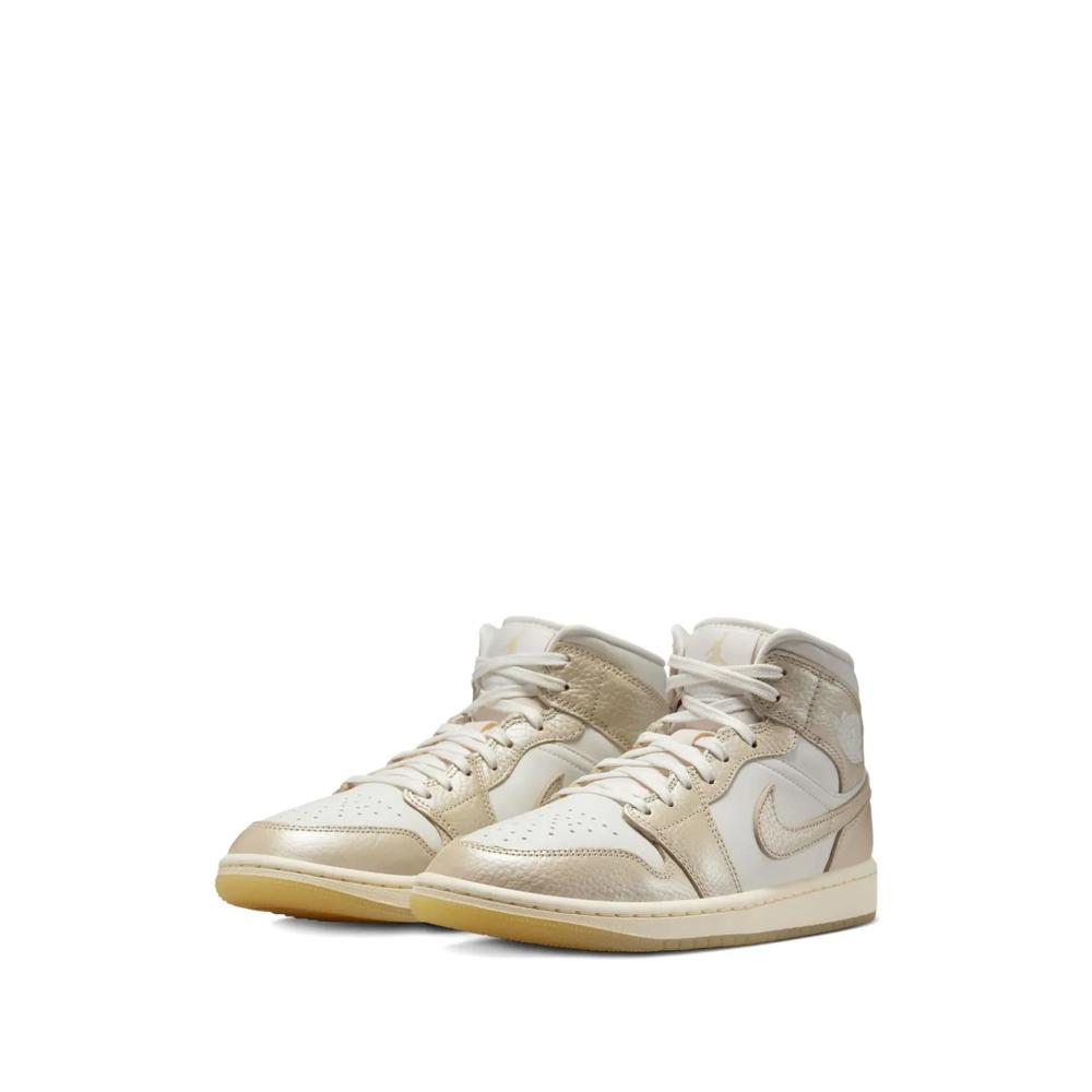 Кроссовки Air Jordan 1 Mid SE на шнуровке 2
