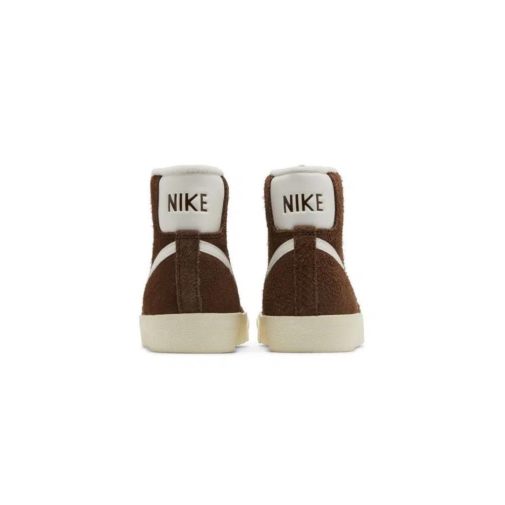 Кроссовки Nike Wmns Blazer Mid '77 Vintage 'Cacao Wow' 6