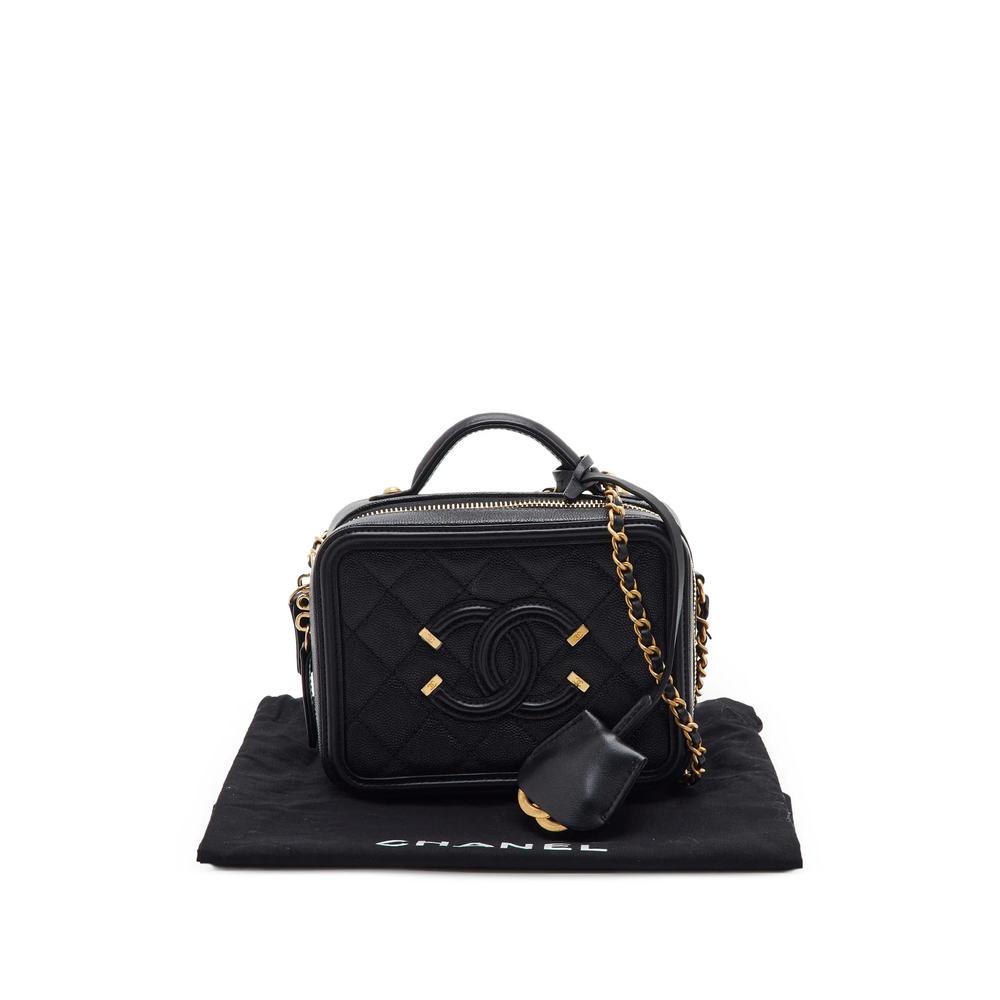 2018-2019 small CC Filigree vanity crossbody bag 2