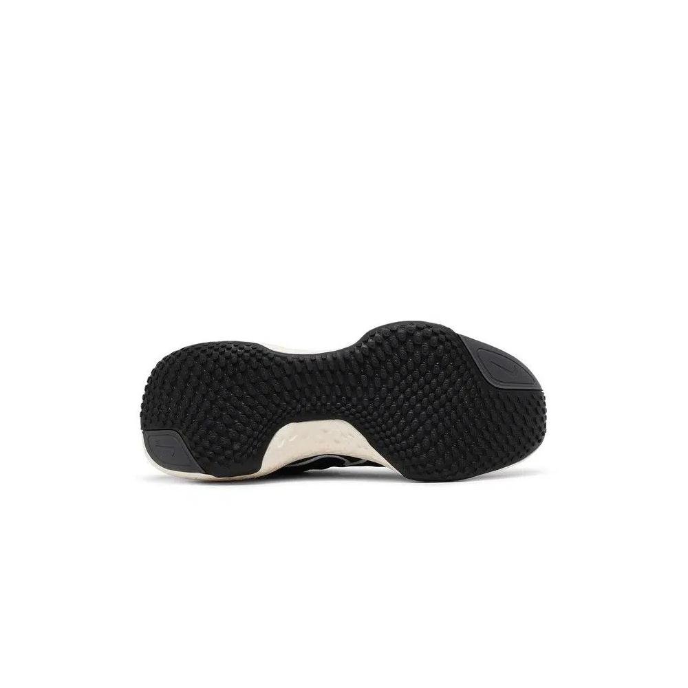 Кроссовки Nike ZoomX Invincible Run Flyknit 'Black White' 4
