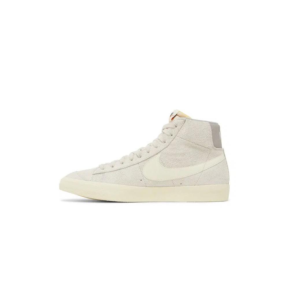 Кроссовки Nike Blazer Mid '77 Premium 'Medium Grey' 3