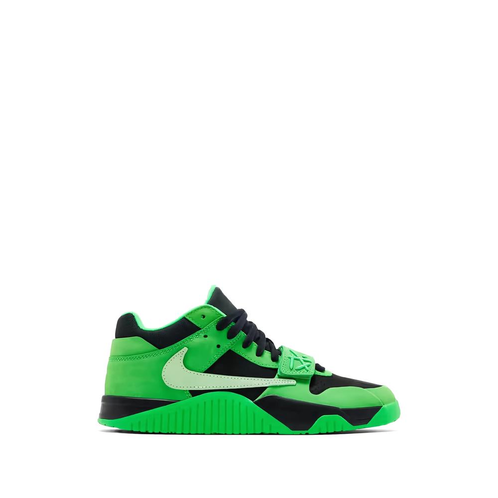 Кроссовки CJ1 T-Rexx из коллаборации с Трэвисом Скоттом и Air Jordan 1
