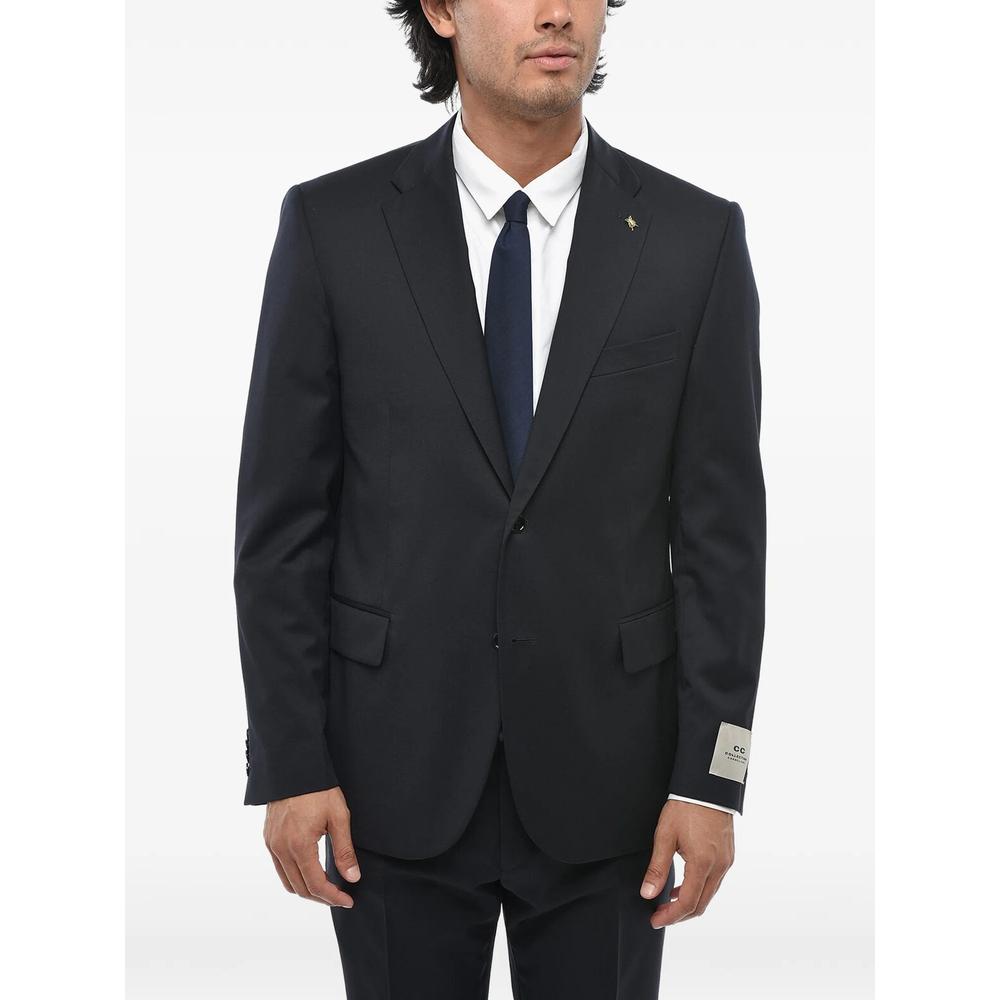 notched-lapel single-breasted suit 1