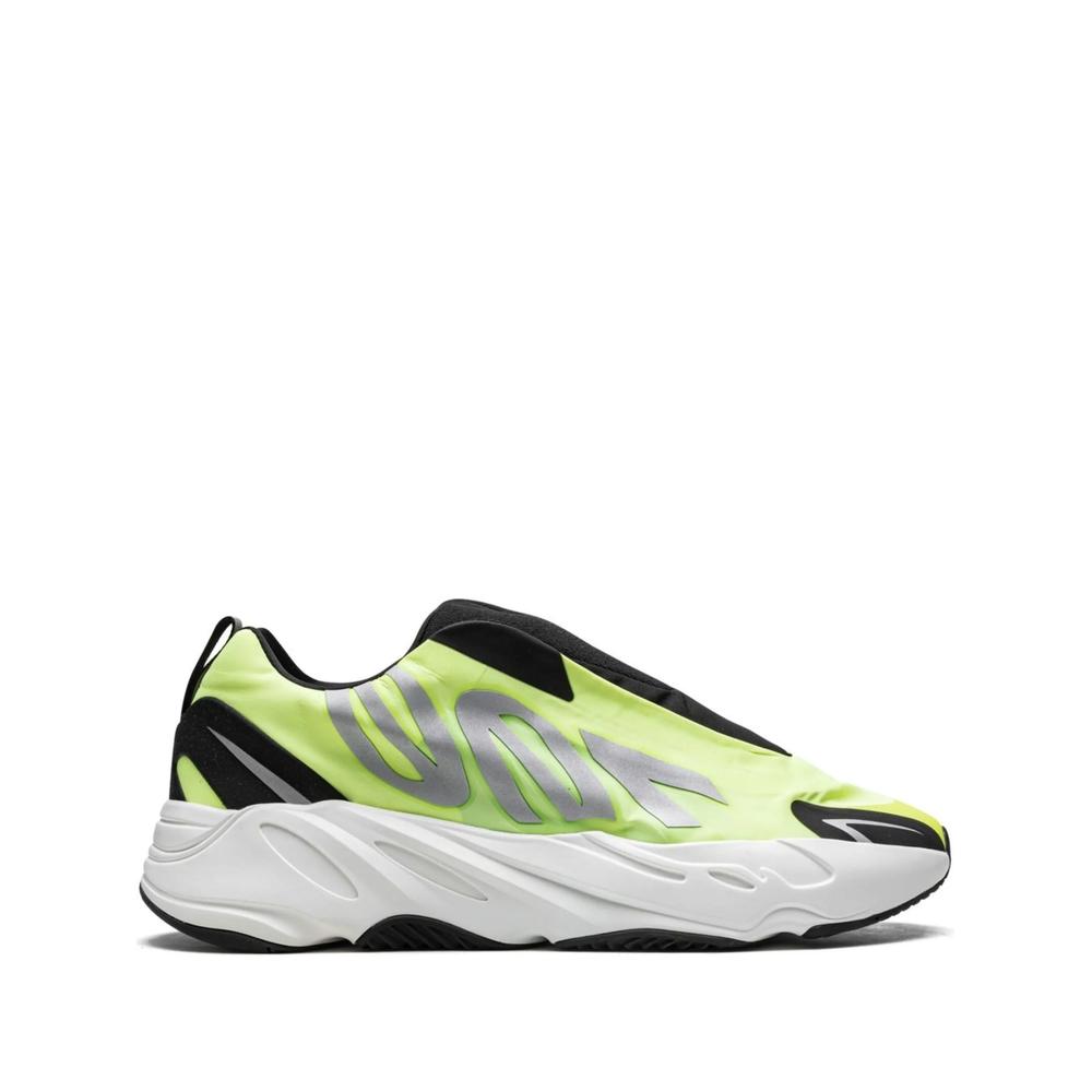 Кроссовки YEEZY 700 MNVN Phosphor 1
