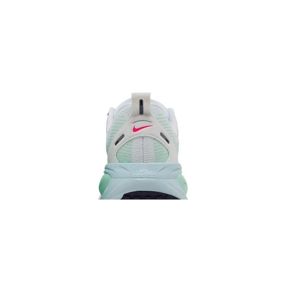 Кроссовки Nike Vomero 18 'White Glacier Blue' 7