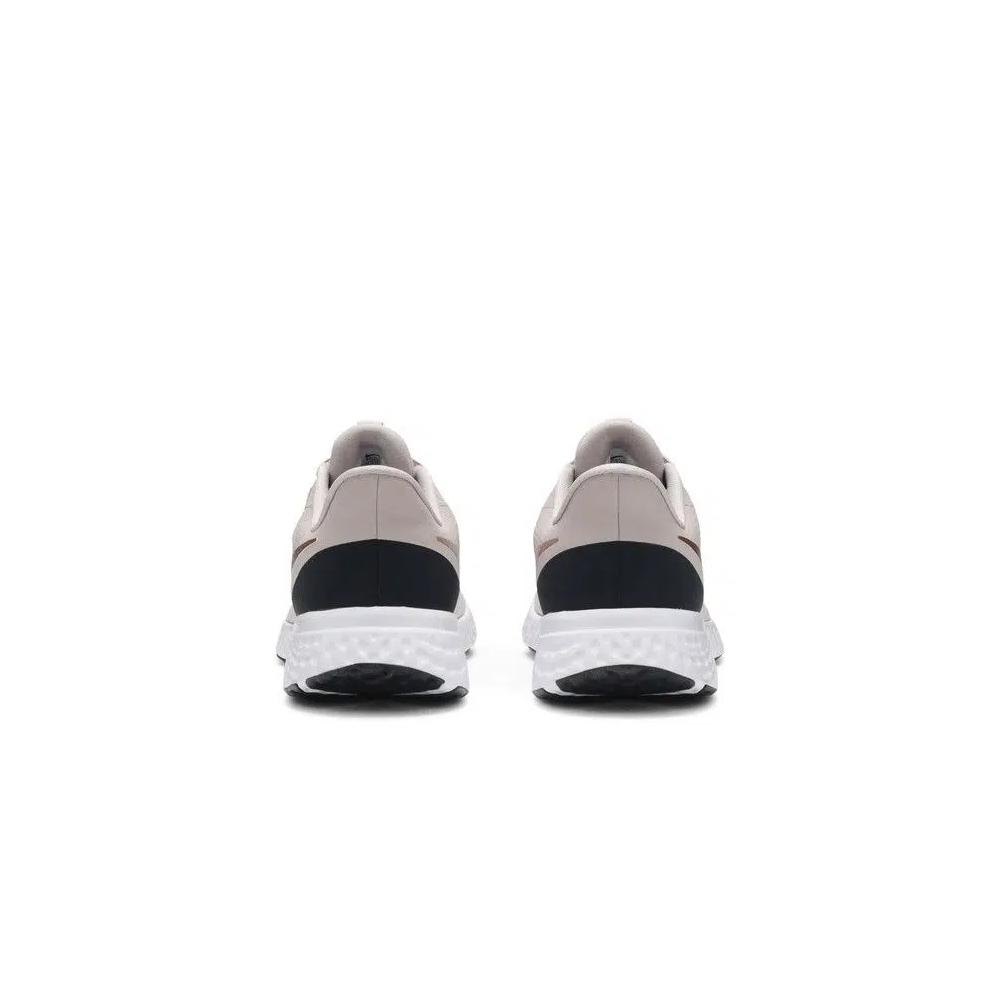 Кроссовки Nike Wmns Revolution 5 'Barely Rose' 6