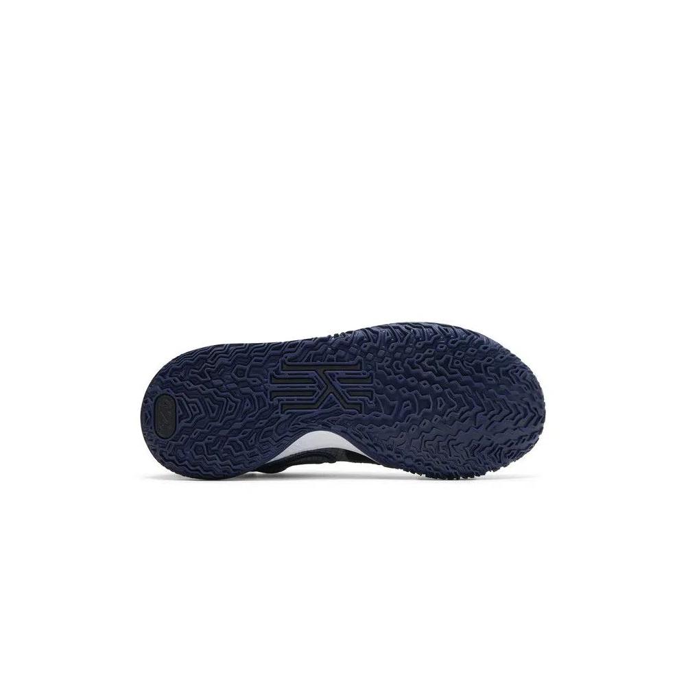 Кроссовки Nike Kyrie Low 4 TB 'Black Midnight Navy' 4