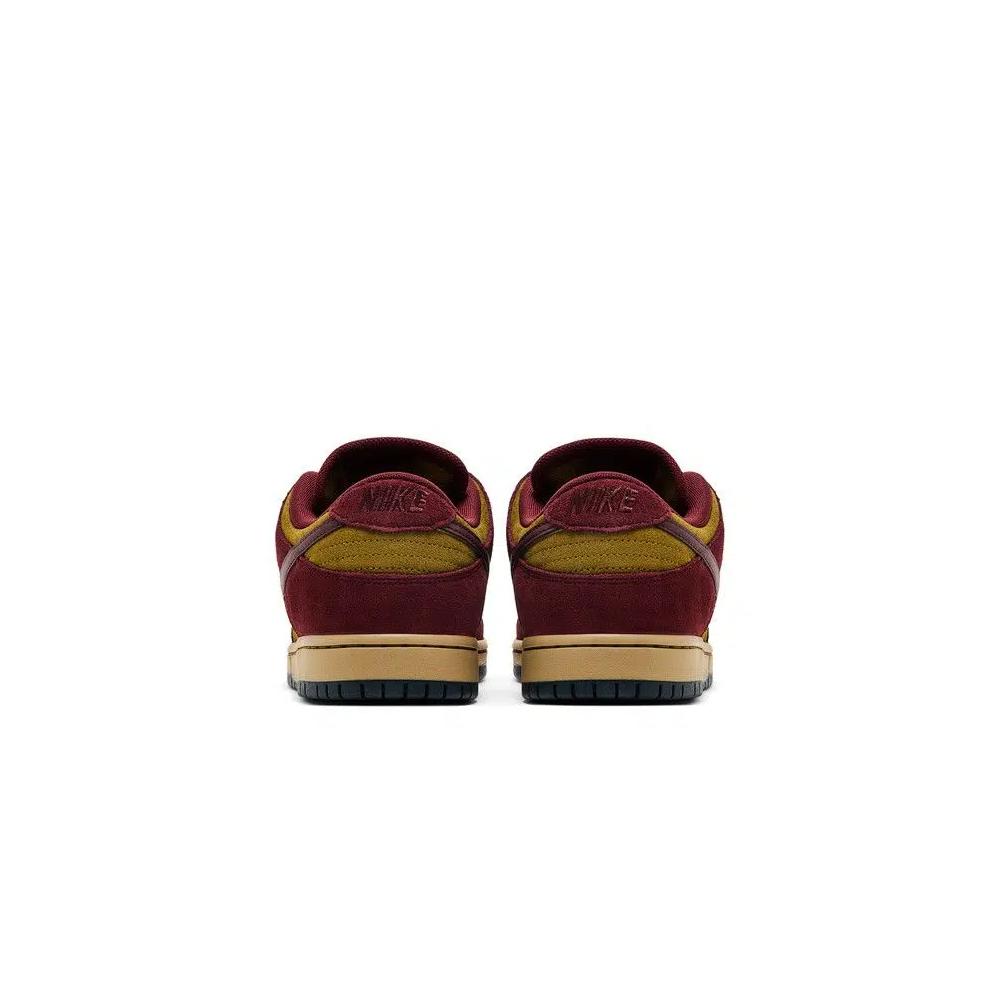 Кроссовки Nike Dunk Low SB 'Dark Team Red Olive Flak' 6
