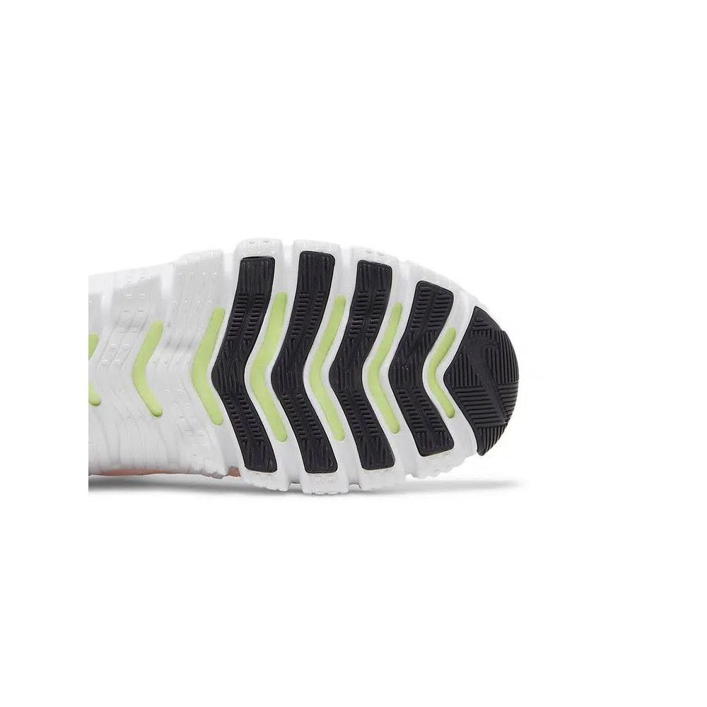 Кроссовки Nike Wmns Free Metcon 4 'Light Soft Pink Magic Ember' 5