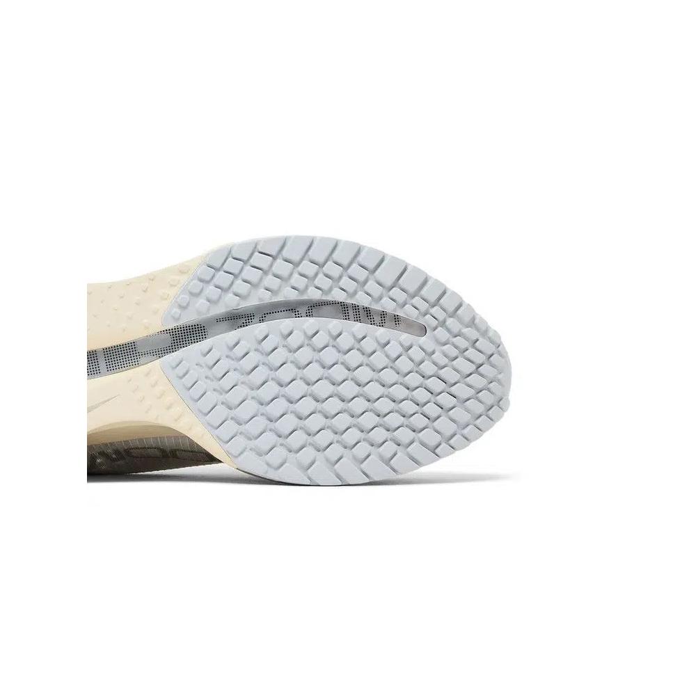 Обувь Nike Pegasus Premium «Бег — это ментально» 5