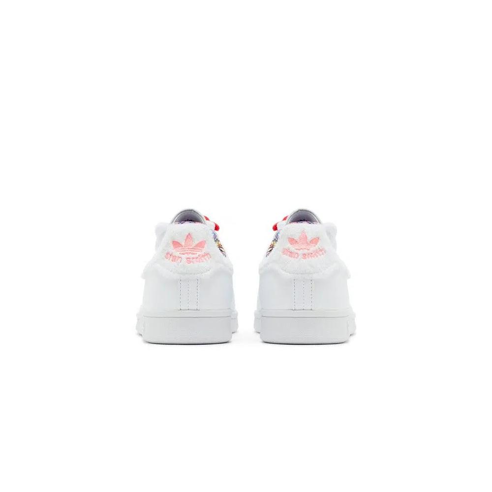 Кроссовки Hello Kitty x adidas Wmns Stan Smith 'Hello Kitty and Friends' 6