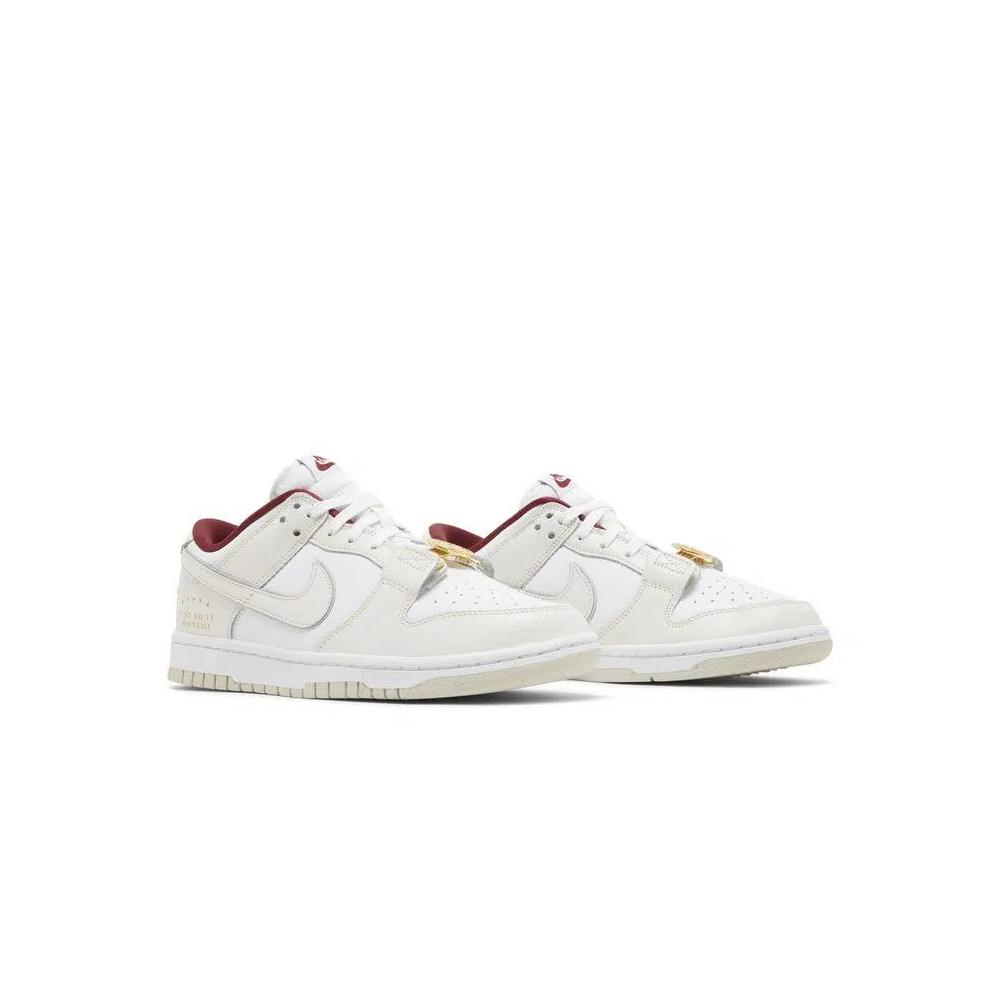 Кроссовки Nike Wmns Dunk Low SE 'Sisterhood' 8
