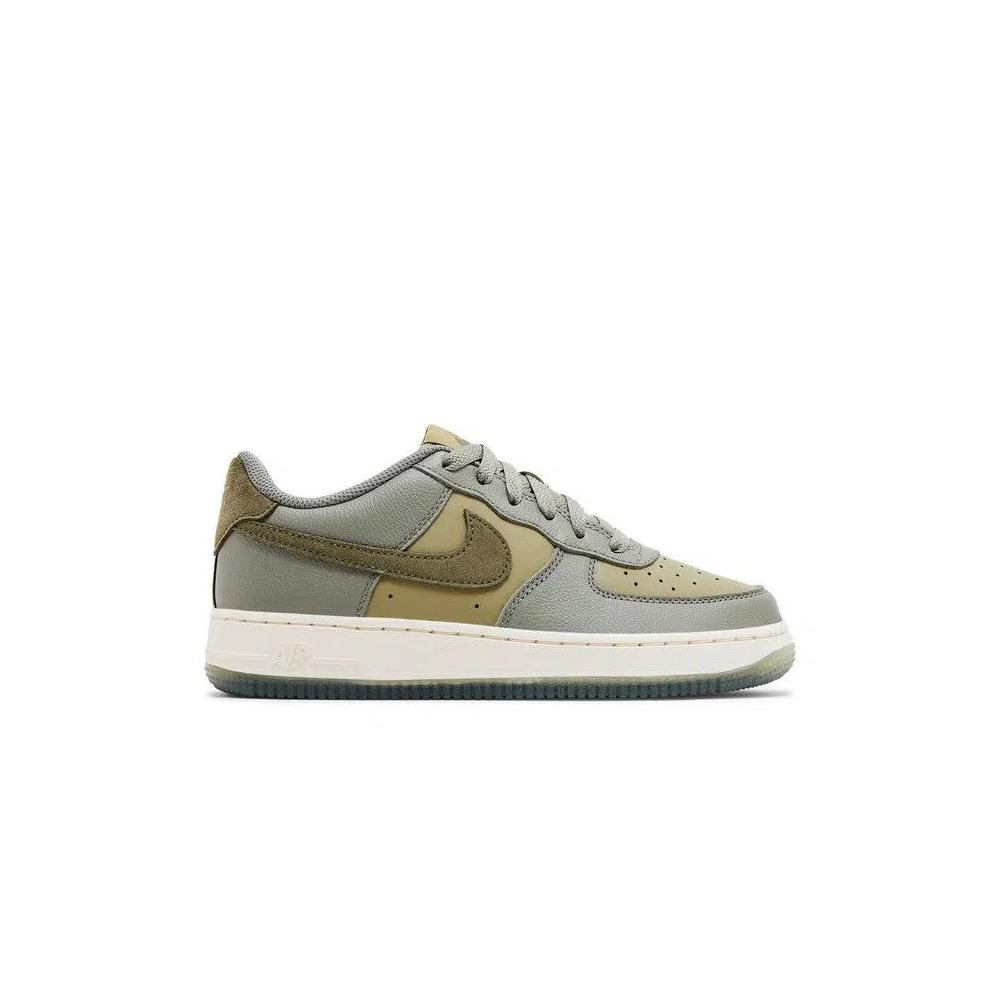 Кроссовки Nike Air Force 1 Low LV8 GS 'Dark Stucco Medium Olive' 1