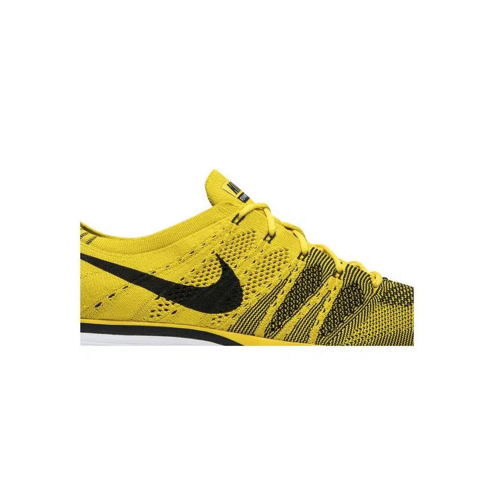 Кроссовки Nike Flyknit Trainer 2017 'Bright Citron' 2