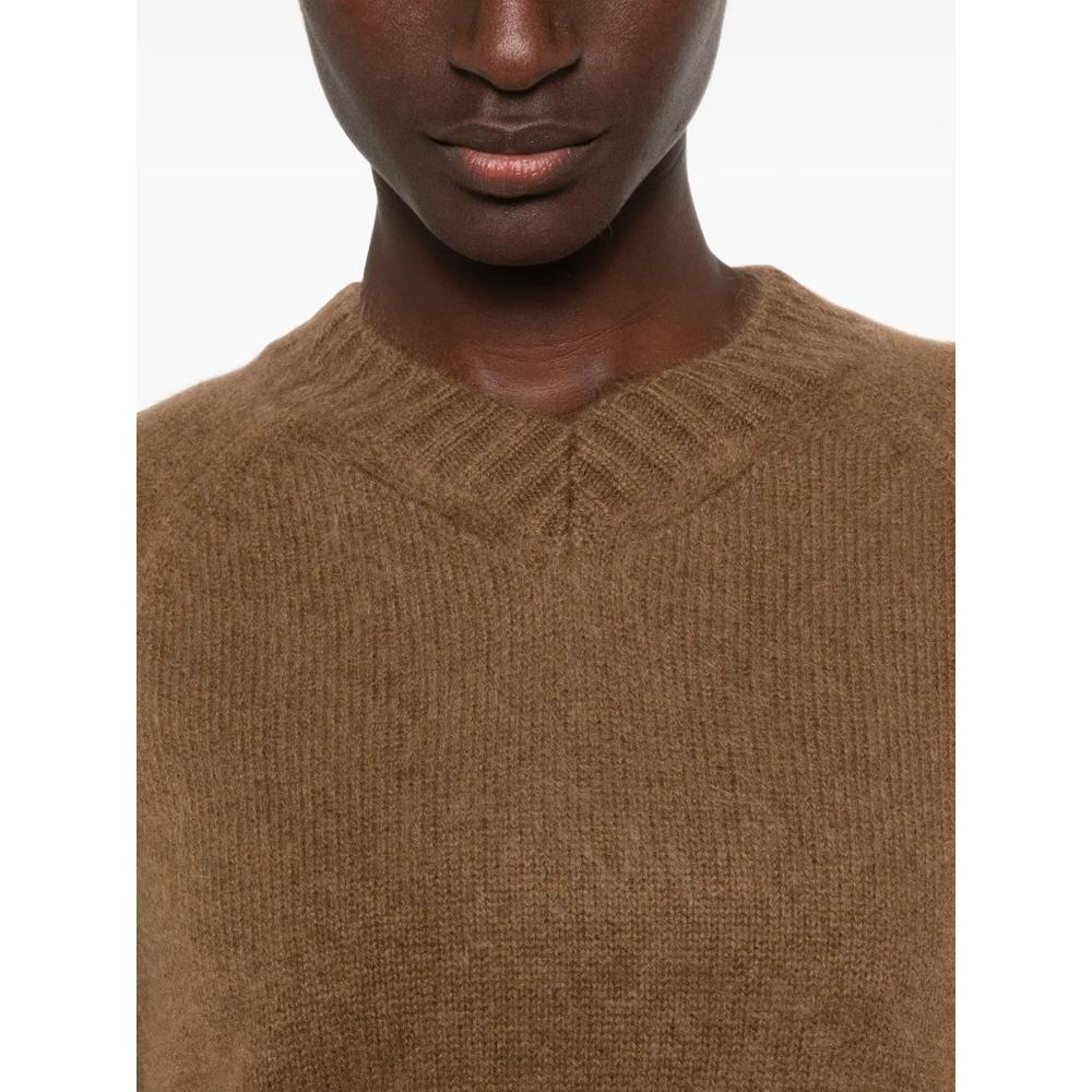 V-neck sweater 5