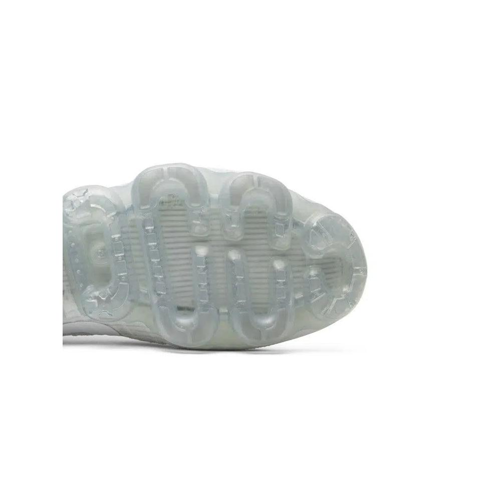 Кроссовки Nike Air VaporMax 'White Christmas' 5