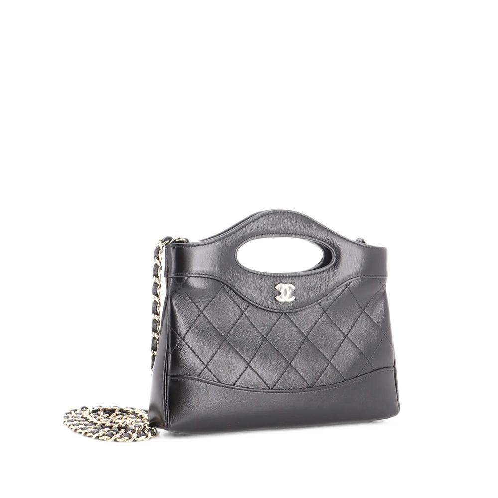 31 Shopping Bag Clutch with Chain Quilted Shiny Crumpled Calfskin Small crossbody bag 1