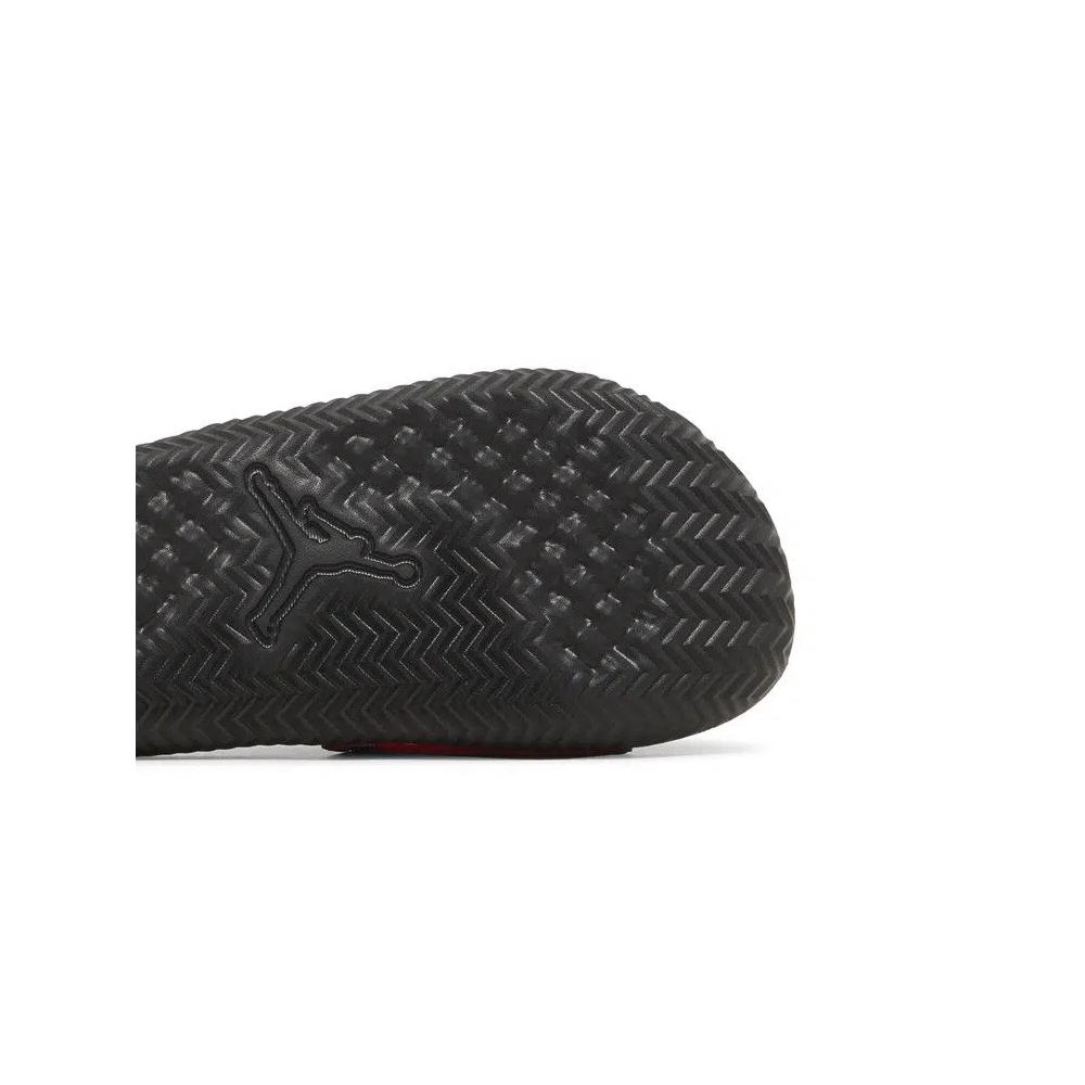 Слайды Air Jordan Play Slide GS 'Black University Red' 5