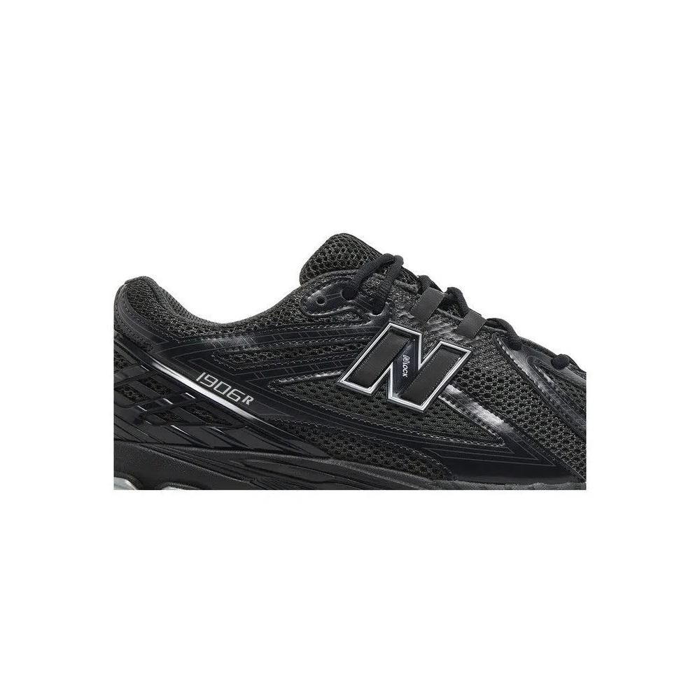 Кроссовки New Balance 1906R 'Black Metallic Silver' 2