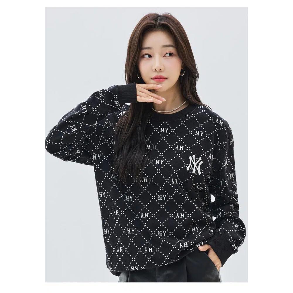 DIA MONOGRAM ALLOVER JACQUARD КОМФОРТНАЯ ФИТНЕС-ТОЛСТОВКА NEW YORK YANKEES 2