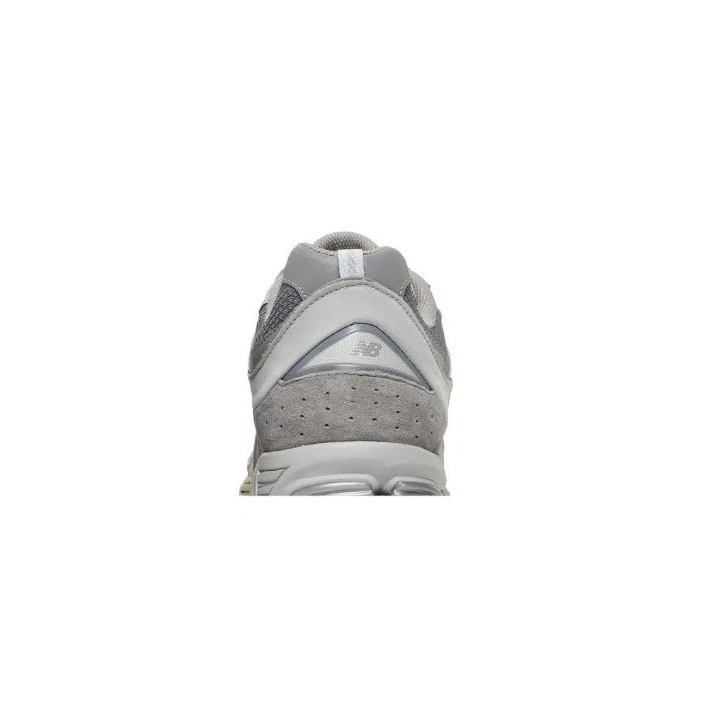 Кроссовки New Balance 2002R 'Pouch - Summer Fog' 7