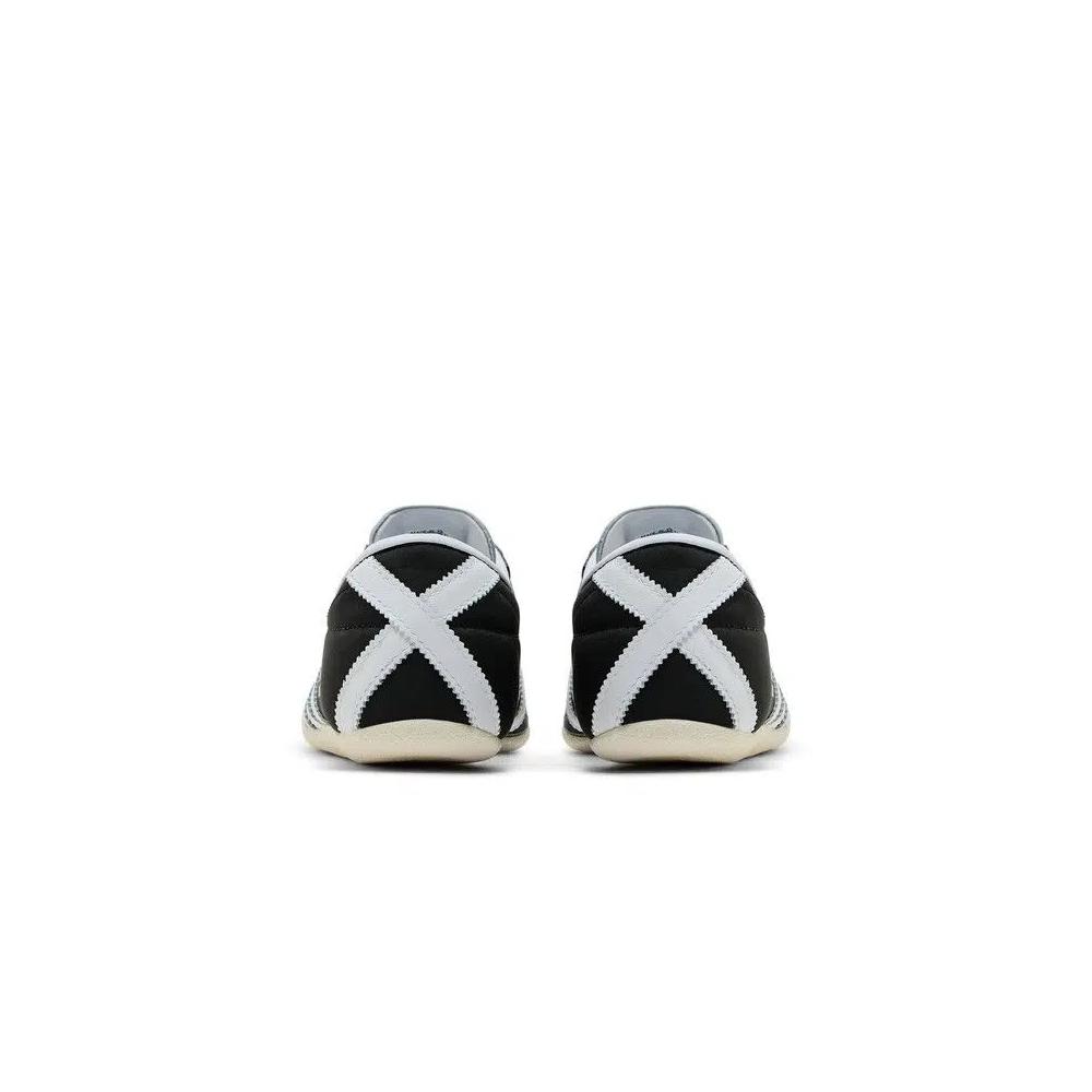 Кроссовки Adidas Wmns Tokyo 'Black White' 6