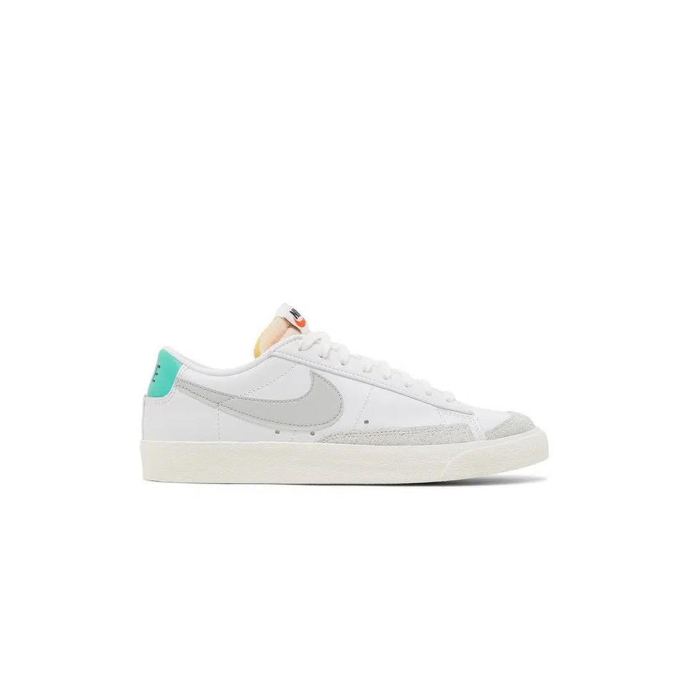 Кроссовки Nike Blazer Low '77 Vintage 'White Grey Light Menta' 1