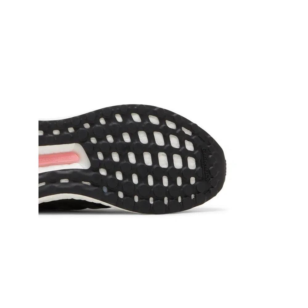 Кроссовки adidas Wmns UltraBoost 5.0 DNA 'Black White' 5