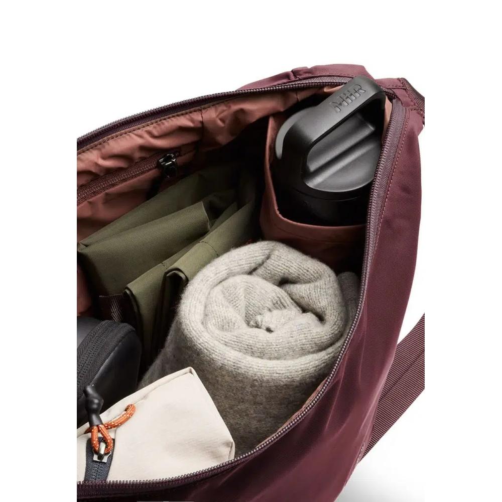 Bellroy Laneway Crescent Bag 12L - инжир 4