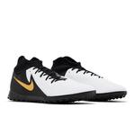 Шиповки Nike Phantom Luna 2 Academy TF 'Mad Ready Pack' 8