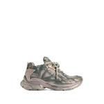 Runner sneakers 1