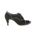 Lace up shoe 2
