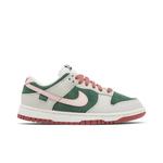 Кроссовки Nike Wmns Dunk Low SE 'All Petals United' 1