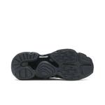 Кроссовки Adidas Wmns Magmur Runner 'Black White' 4