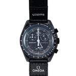 Наручные часы Mission to Moonphase Snoopy 42 мм из коллаборации со Swatch 2