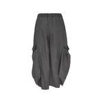 wide-leg cargo pants 2