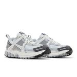 Кроссовки Nike Vomero 5 GS 'Pure Platinum Metallic Silver' 8