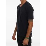 Футболка с V-образным вырезом 2