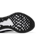 Кроссовки Nike Revolution 6 Extra Wide 'Black White' 5