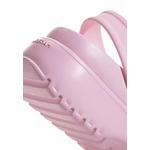 Adilette Сабо на платформе 7