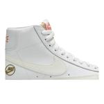 Кроссовки Nike Wmns Blazer Mid '77 Vintage 'Gold Emblem' 2